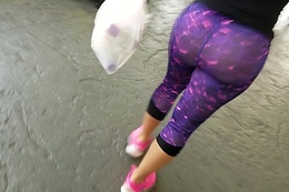Undeceiving amazing Latin babe with jiggly phat ass in leggings part 2